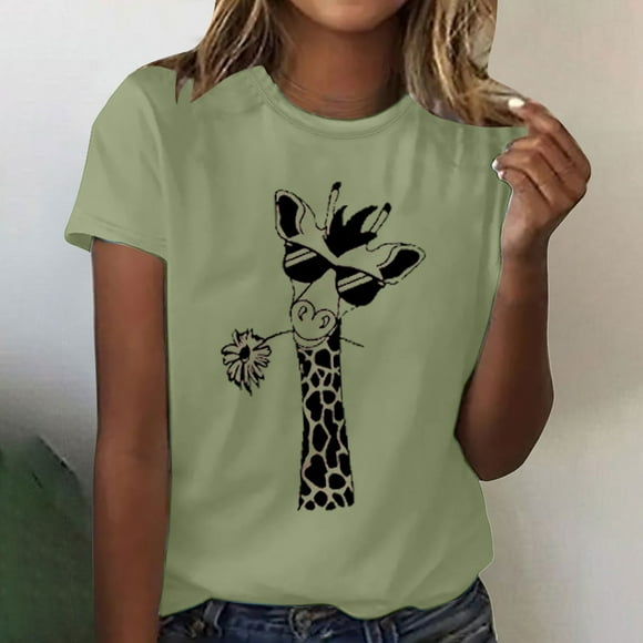 Jsaierl Womens Summer Giraffe Print T-Shirt Funny Crewneck Cute Animal Graphic Tees Casual Short Sleeve Tops Plus Size