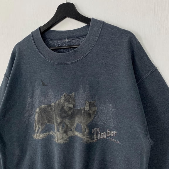 Vintage Outdoor Outfitters Sweatshirt Wolf Howling Crewneck Pullover Wildlife Dog Eagle Bear Print Logo Grey Medium