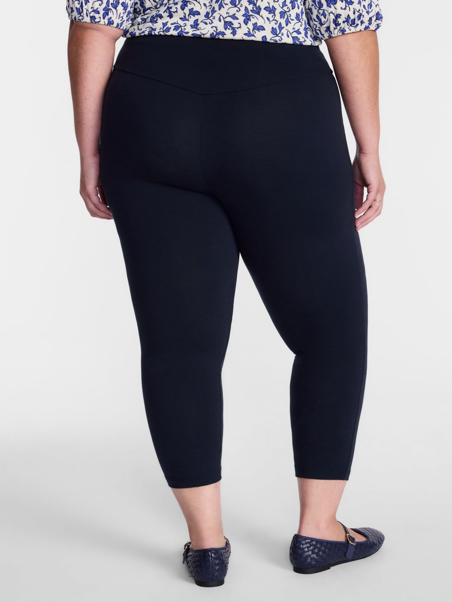 Terra & Sky Women's Plus Size Capri Legging, Sizes 0X-5X