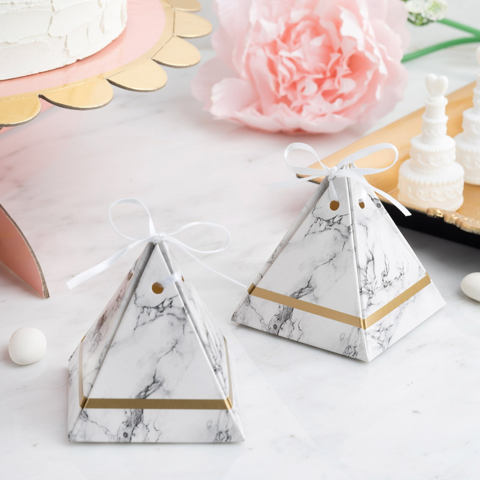 Efavormart 25 Pack Pyramid Party Favor Boxes with Satin Ribbons Card
