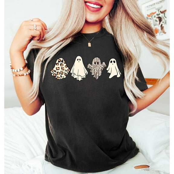 Cute Ghost Shirt, Leopard Ghost Shirt, Womens Halloween Shirt, Retro Halloween Shirt, Spooky Season, Fall Ghost Graphic Tee