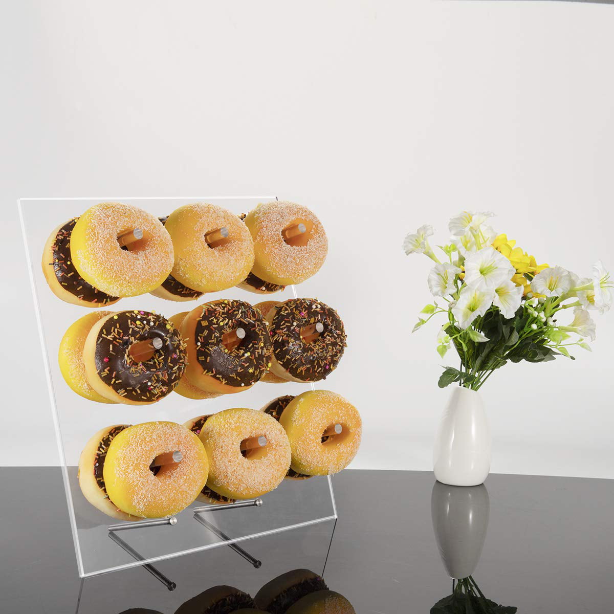Brown Acrylic Donut Display Stand Reusable Clear Donut Holder Clear Donut Bagels Holders Reusable Rustic Doughnut Board Fits 9 Doughnuts for Wedding Christmas Graduation Birthday Party