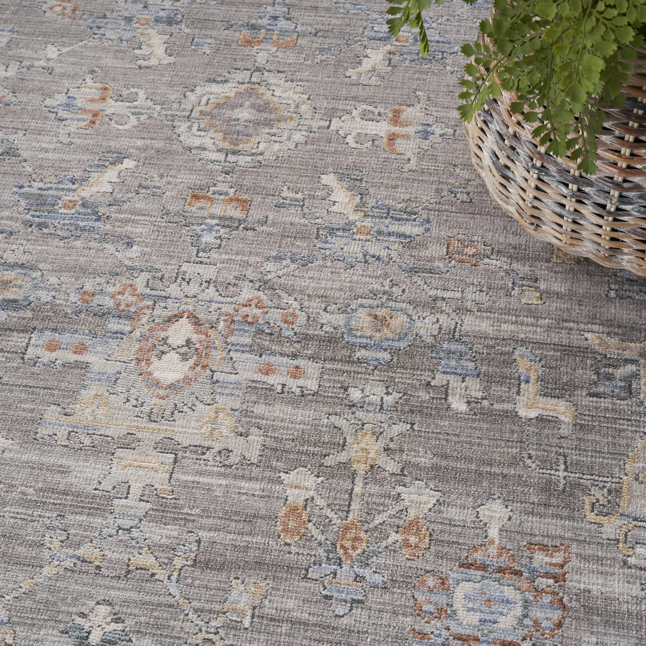 Nourison Elegant Heirlooms 7'10" x 10' Grey Vintage Indoor Rug