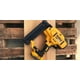 thumbnail image 3 of Clavadora DEWALT 20V Max Cal 18 5/8 -2-1/8 DCN680D1, 3 of 3