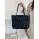 thumbnail image 1 of Bolso de gran capacidad, diseño de moda moderno para mujer, bolso de hombro, bolso de viaje, bolso de clase para estudiantes, tela de nailon, bolso de mano totalmente combinado, 1 of 6