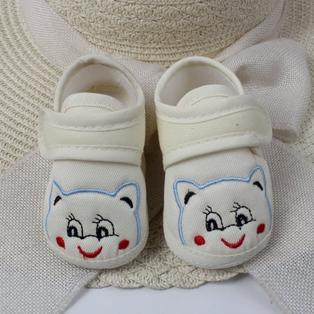 

Yammkia Toddler Slippers Boys Girls Wide Slippers Adjustable House Shoes Warm Winter Slippers Non-Slip Indoor Outdoor Slipper for 13 Beige
