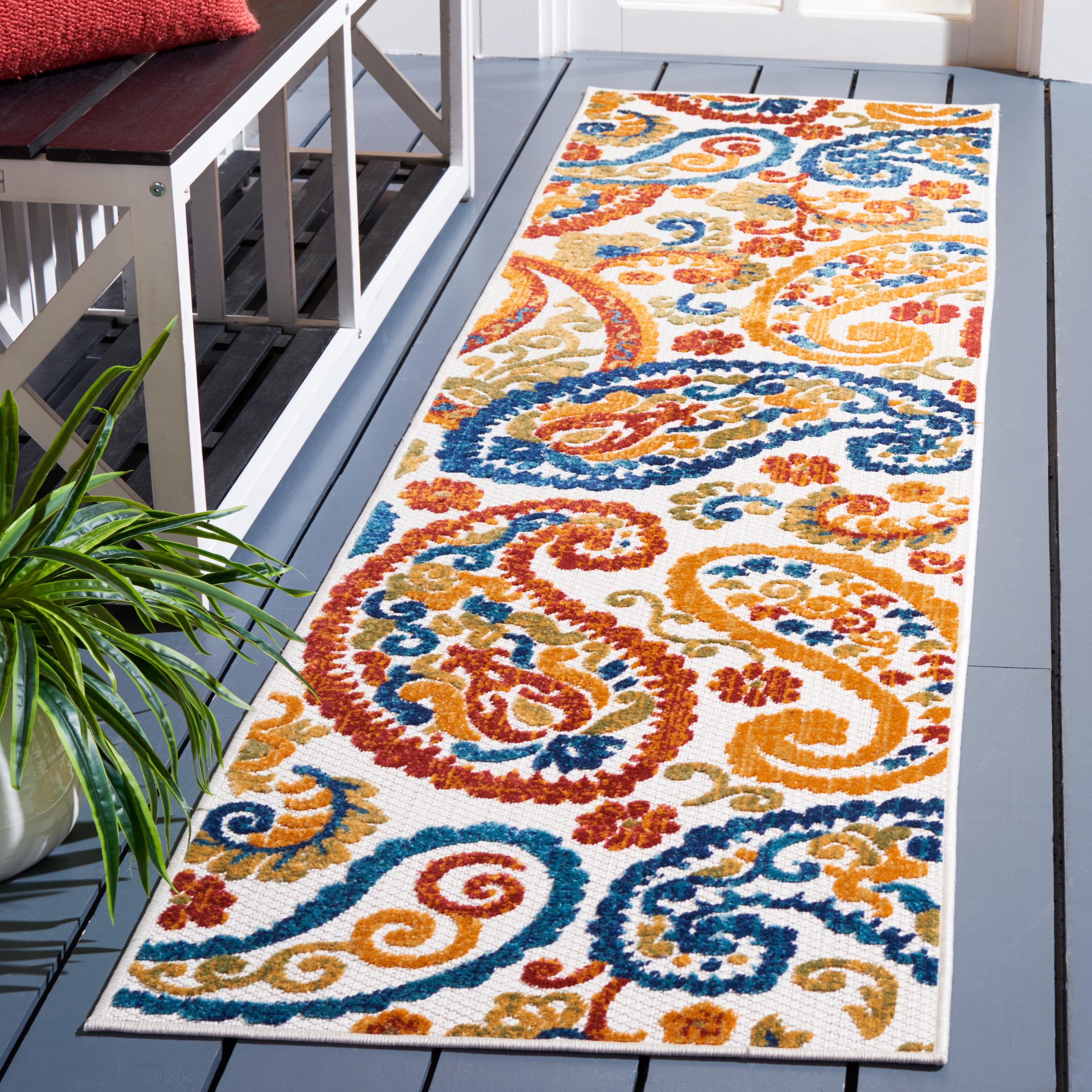 SAFAVIEH Cabana Allycia Paisley Indoor/Outdoor Runner Rug, Cream/Navy, 2' x 12'