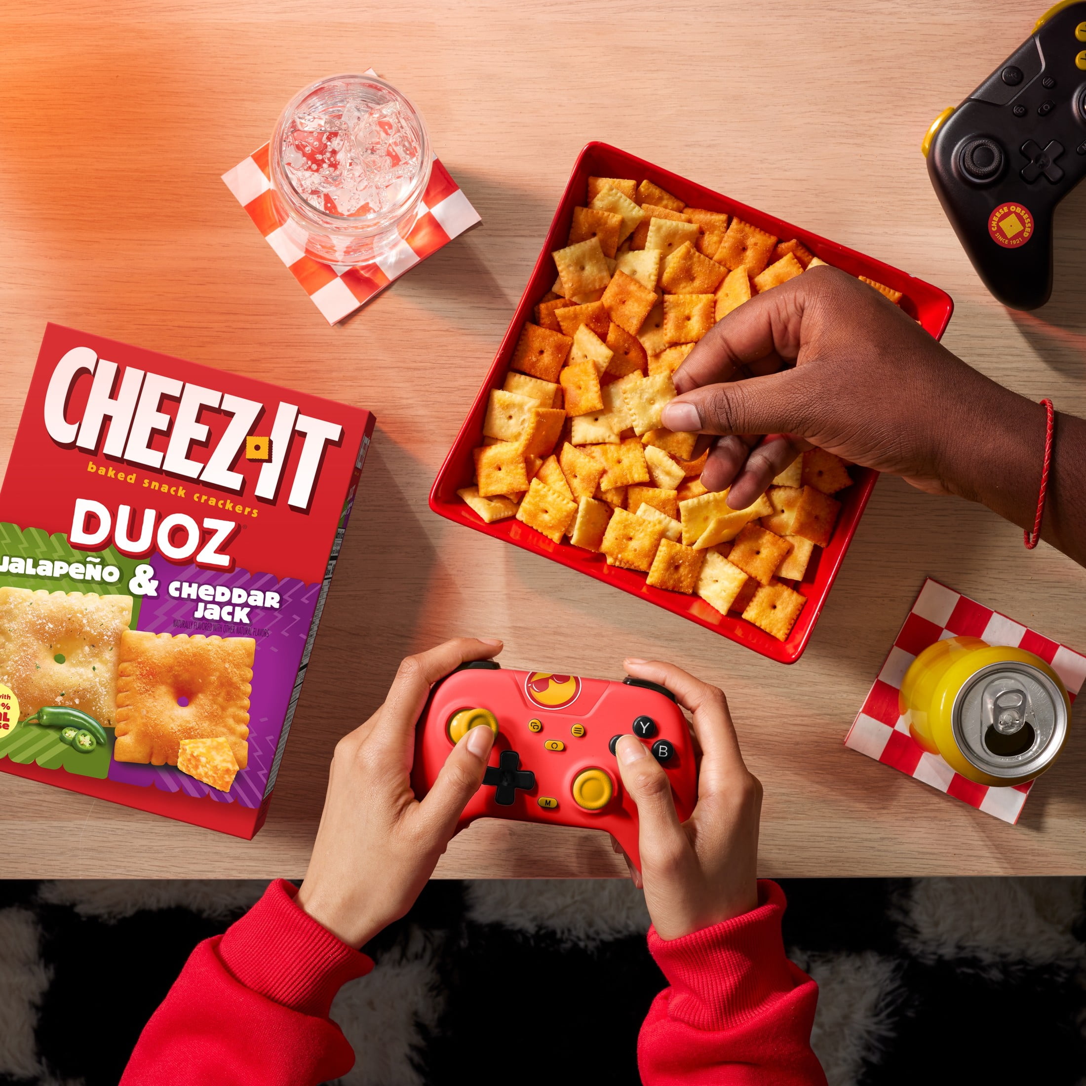 Cheez-It Duoz: Hot and Spicy Jalapeno & Cheddar Jack Cheese Baked