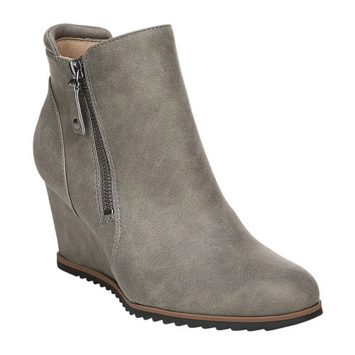 haley wedge bootie