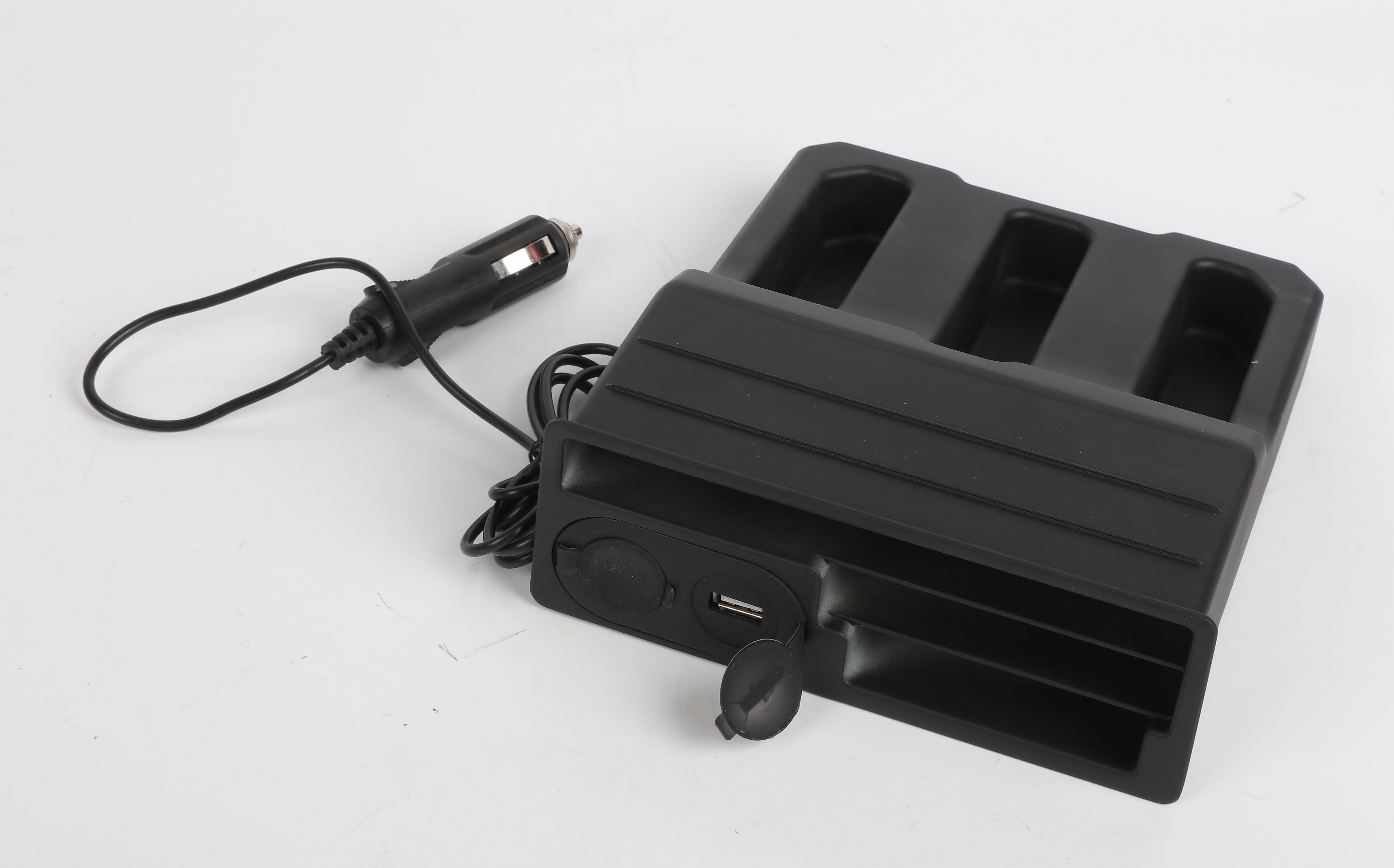 Auto Drive Vehicle 12V USB Charger Organizer, Multi-size Space, Black