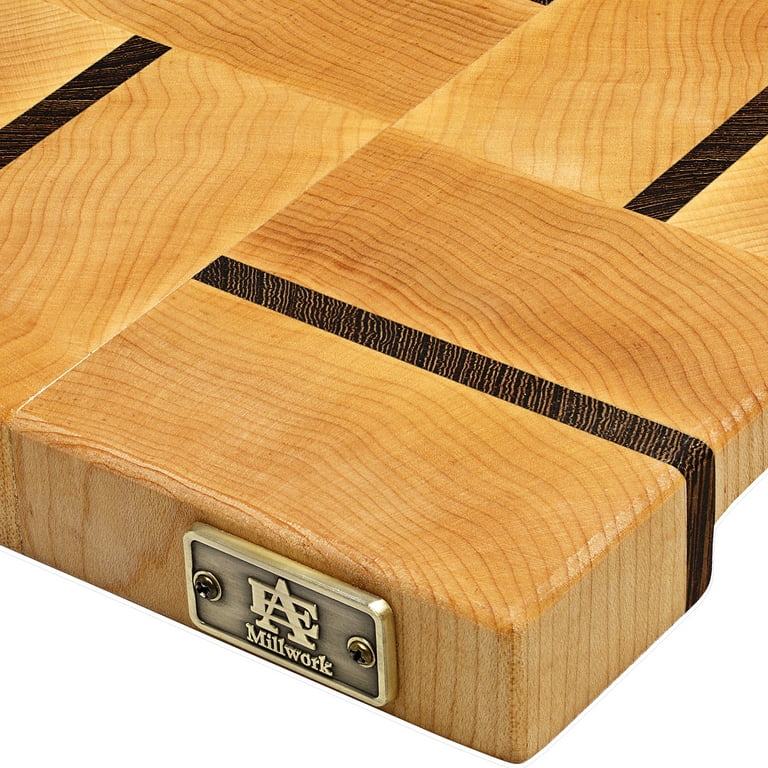 end grain cuttingboard with a woven patern of hard maple and tigerwood -  Kitchen artwoods