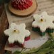 thumbnail image 4 of 2 velas navideñas grandes con forma de copo de nieve, velas perfumadas con copos de nieve, 4 of 4