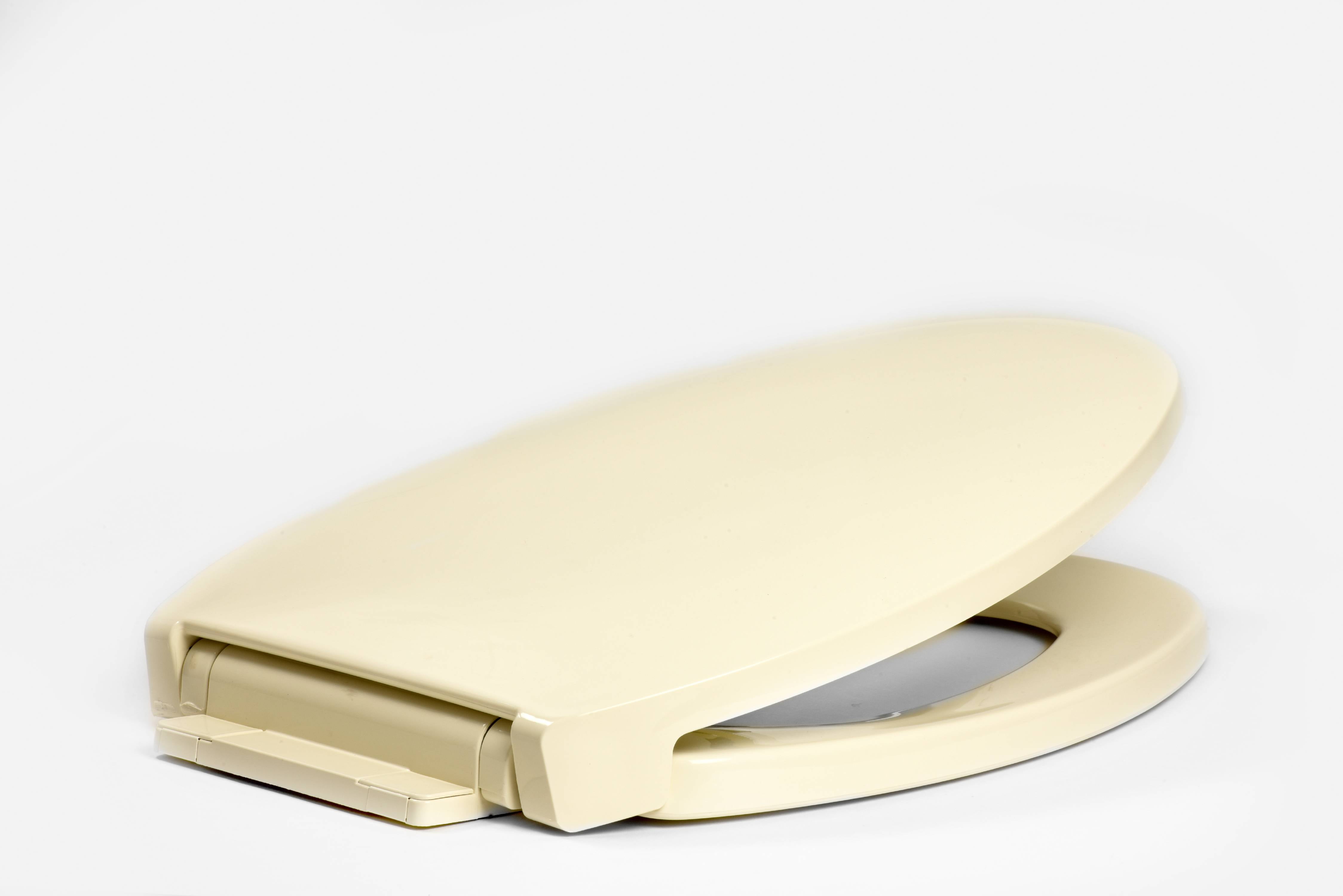 Centoco 1700SC416 Elongated Plastic Toilet Seat with Safety Close