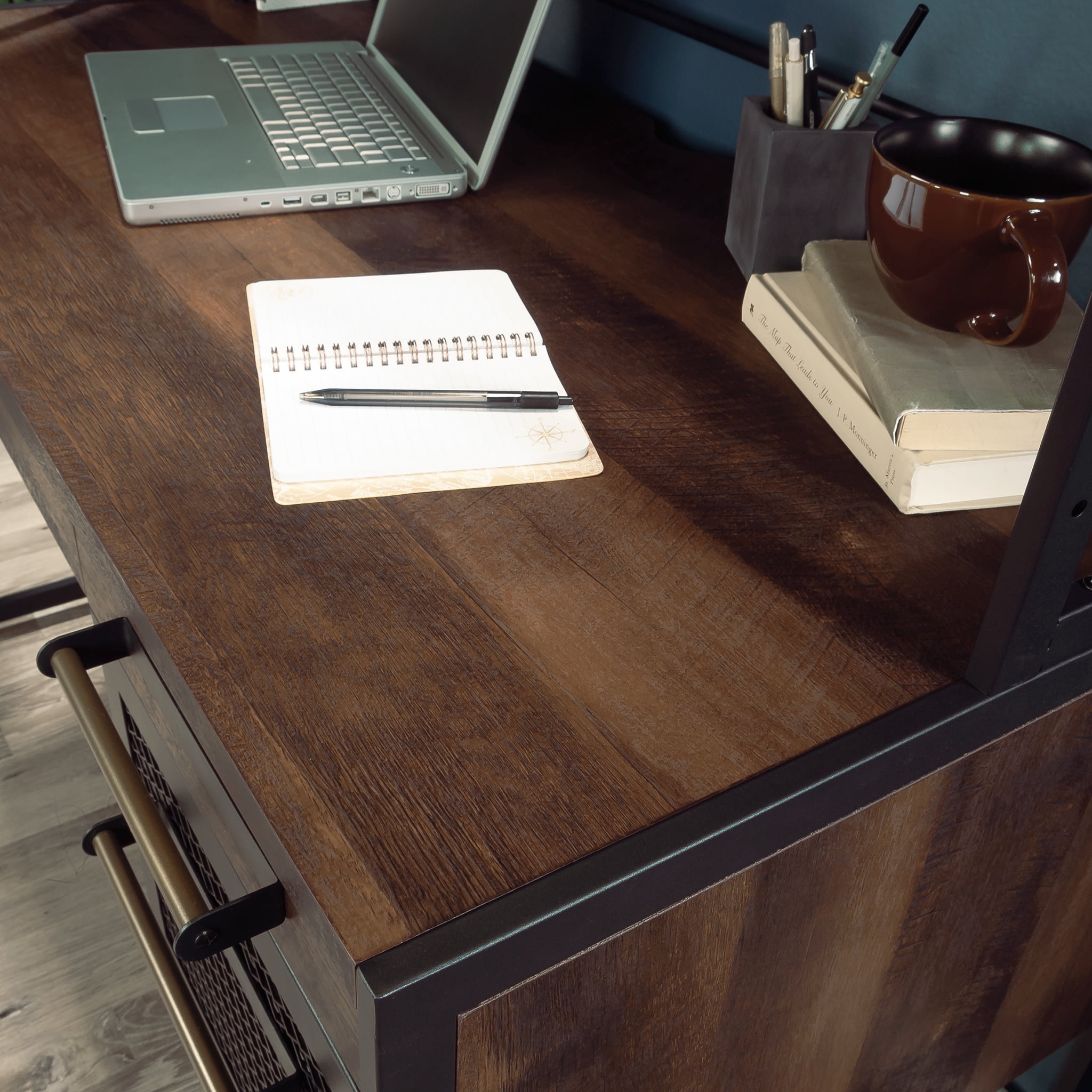 Sauder Briarbrook Engineered Wood Computer Desk with Hutch in Barrel Oak