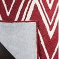 thumbnail image 4 of SAFAVIEH Cambridge Sam Geometric Wool Area Rug, Red/Ivory, 5' x 8', 4 of 8