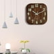 thumbnail image 3 of Reloj de pared moderno de 30 cm de madera, silencioso, decorativo, con luz nocturna y pilas. MarrónNúmero clásico, 3 of 9