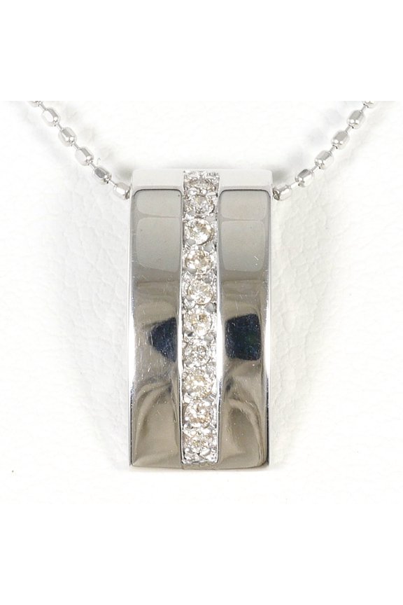 Pre-Owned 18K (18-karat white gold) necklace with 0.1ct diamond, total weight 2.9g, 39cm...