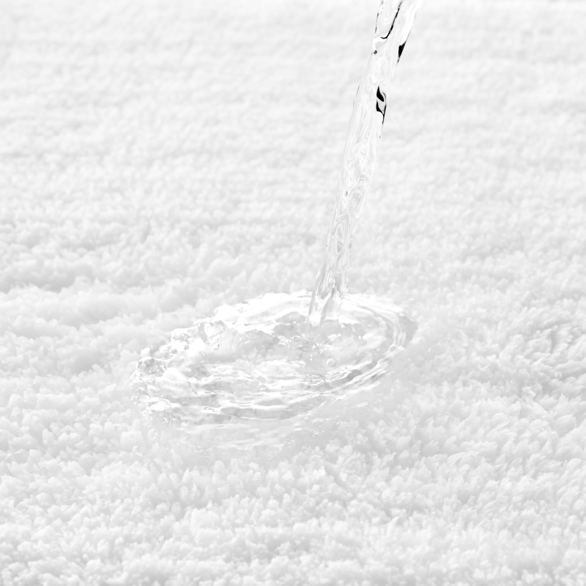 100% Cotton Tufted 3000 GSM Reversible Bath Rug 24x60" White Ultra Plush Dense Machine Washable Long Bathroom Rug Runner