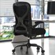 thumbnail image 1 of Silla de escritorio ergonómica CASASIO con soporte lumbar y respaldo de malla, 1 of 8