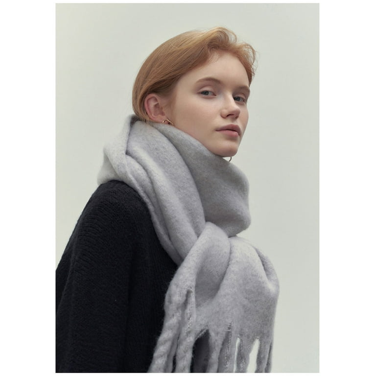 15 Winter Scarves for Women – 2023