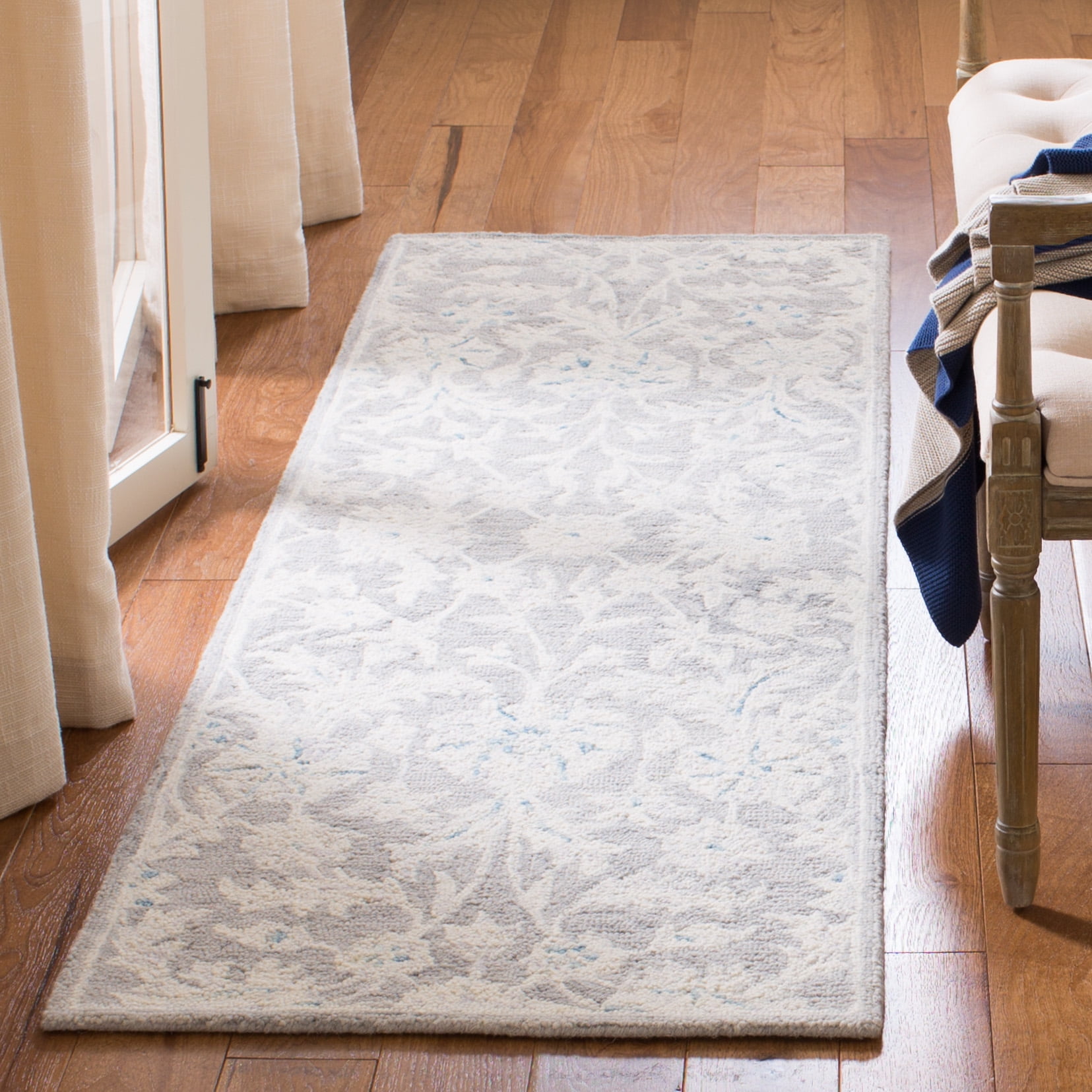SAFAVIEH Micro-Loop Carl Floral Runner Rug, Grey/Ivory, 2'3" x 9'