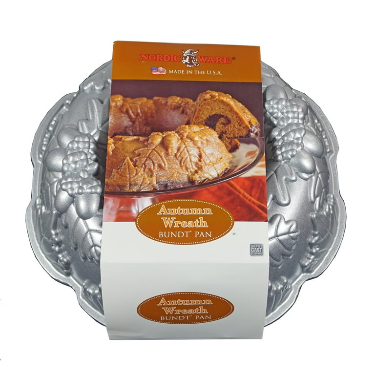 Nordic Ware 82348 Platinum Autumn Wreath NonStick Bundt Cake Pan
