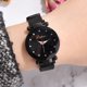 thumbnail image 3 of Reloj de pulsera de cuarzo con correa de malla de aleación y hebilla magnética para mujer a la moda (negro), 3 of 3