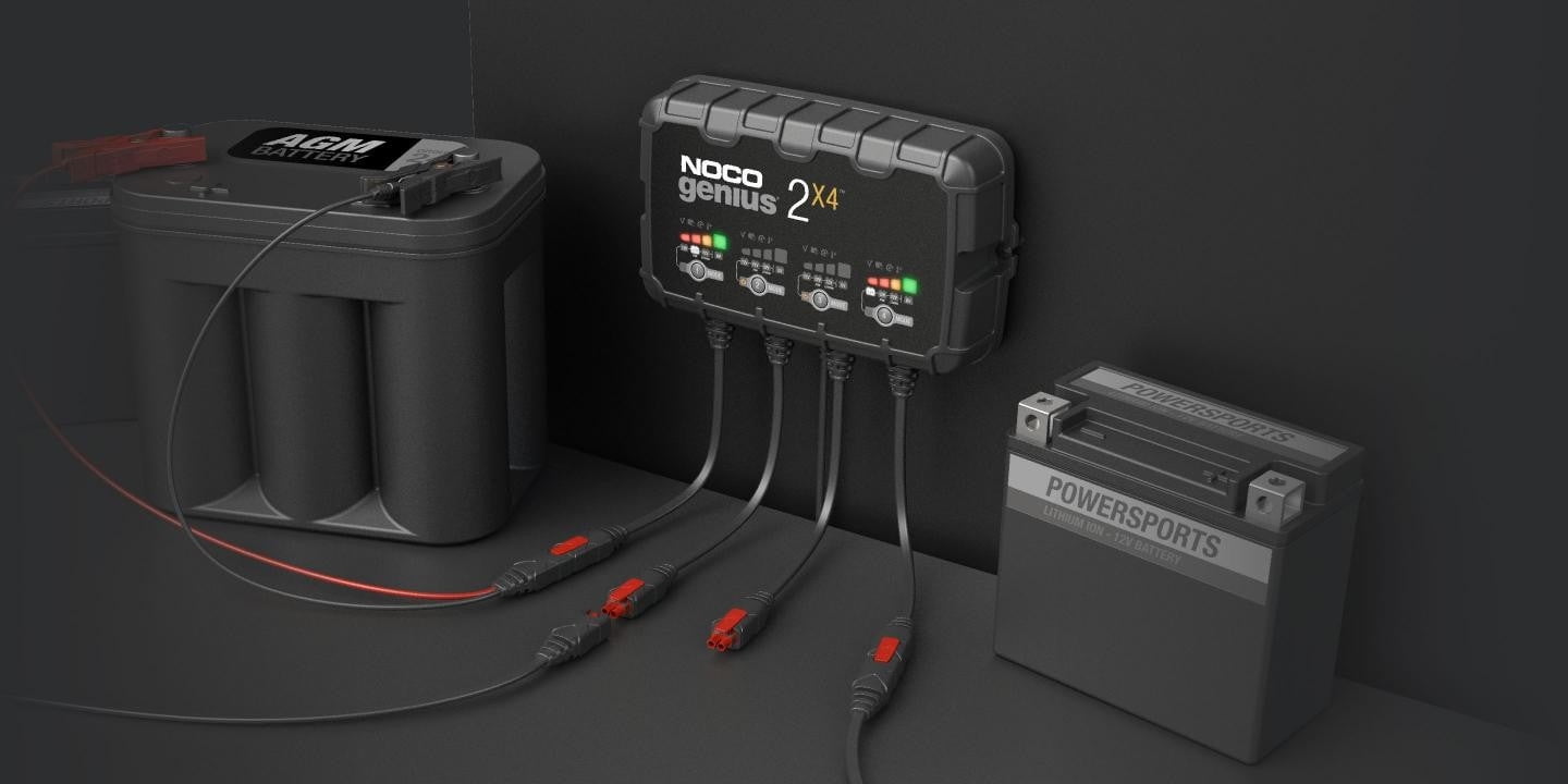 NOCO GENIUS2X4, 4 banques, 8 A (2 A/banque) Chargeur de batterie de voiture intelligent, chargeur automobile 6 V/12 V, mainteneur de batterie, chargeur d'entretien, chargeur flottant et désulfateur po