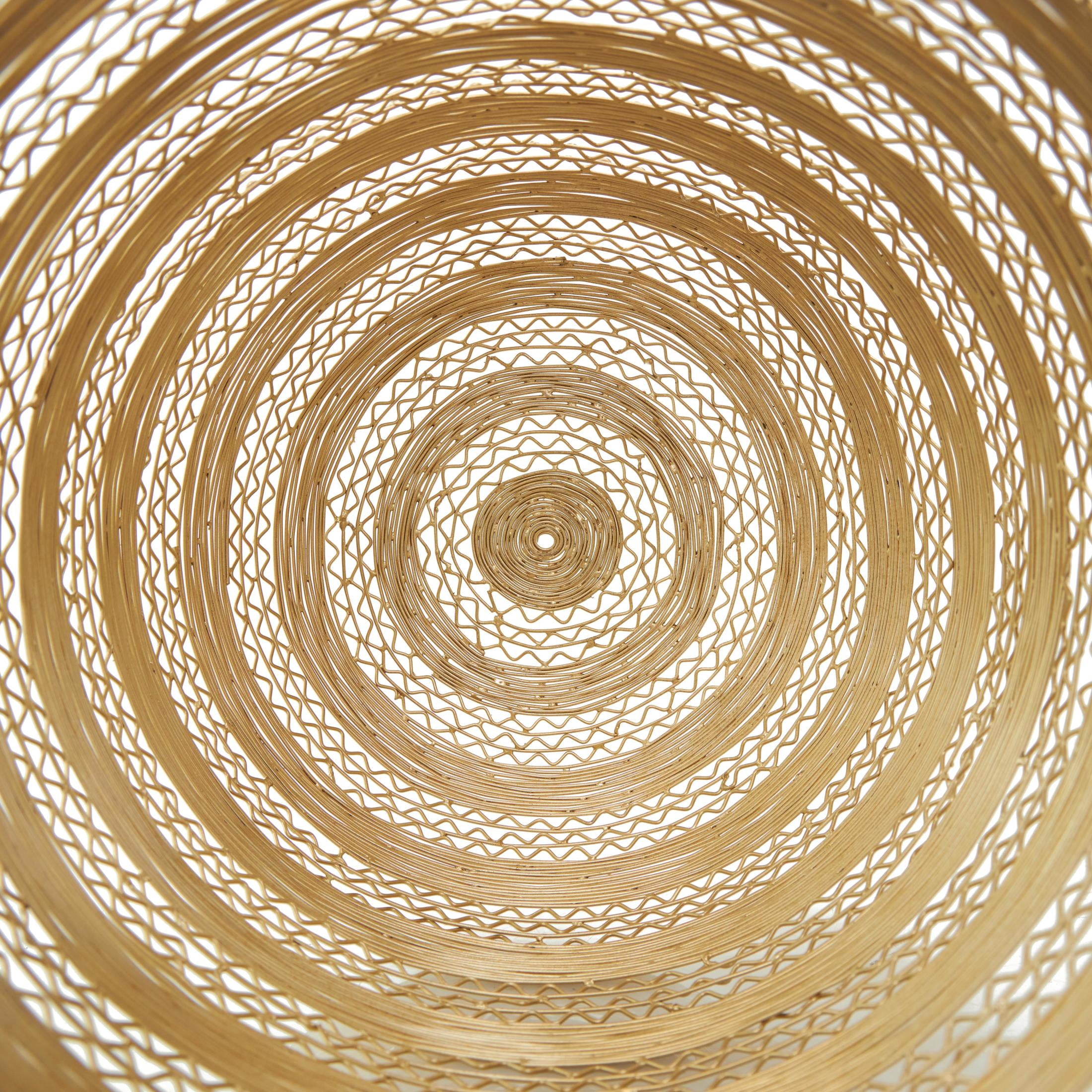 DecMode 17", 15"H Gold Metal Open Frame Wire Storage Basket with Zig Zag Patterns, 2-Pieces
