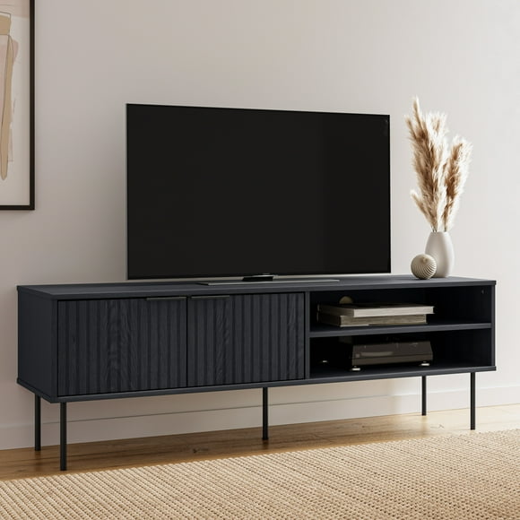 Meuble TV CorLiving Lysander noir imitation bois cannelé pour la plupart des téléviseurs jusqu'à 75 pouces avec rangements ouverts et fermés