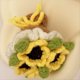 thumbnail image 1 of Mini Ramo de Flores de Ganchillo, Flores Tejidas A Mano, Hecho A Mano, Joyería, Colgante de Muñeca, Accesorios, 1 of 10