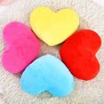 thumbnail image 1 of Cojines mullidos de color, almohada de felpa con forma de corazón, cojín con forma de corazón, almohada de felpa, instalación sin esfuerzo, 1 of 8