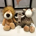 thumbnail image 4 of Peluche realista de león, tigre, elefante, mono, leopardo, jirafa, mapache, animales del bosque, 25 cm, regalo para niños, 4 of 5