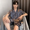 thumbnail image 2 of Pijama de seda con botones de solapa para hombre, pantalones cortos, conjunto de ropa de dormir de satén, de gran tamaño, Verano, 2 of 4