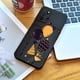 thumbnail image 4 of Mantenga su iPhone15 Pro Max 14 13 12 Pro 11 seguro y elegante con esta moderna funda para teléfono plateada mate con gráficos., 4 of 4