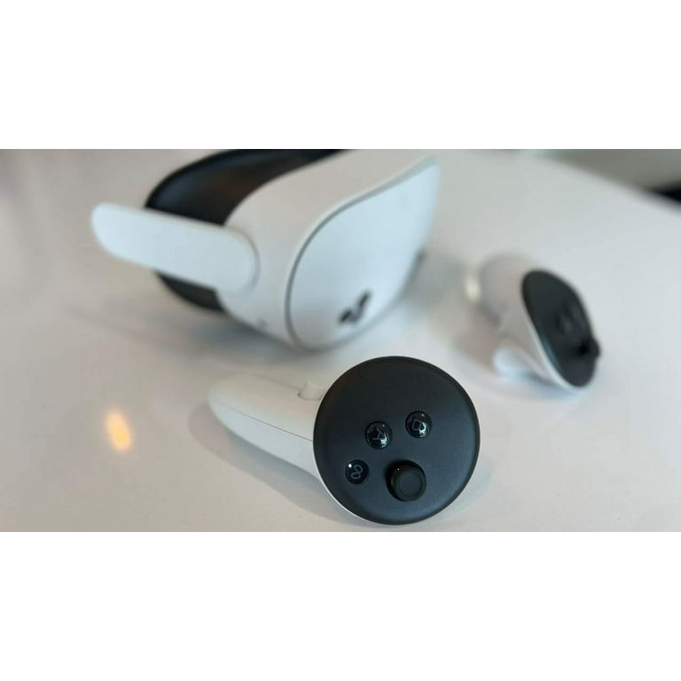 Oculus Meta Quest 3S VR Headset, 128GB, 1832x1920 LCD, 120 Hz