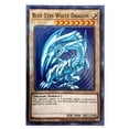 thumbnail image 1 of Manta polar de Surreal Entertainment Yu-Gi-Oh! ¡Ojos azules, 1 of 8