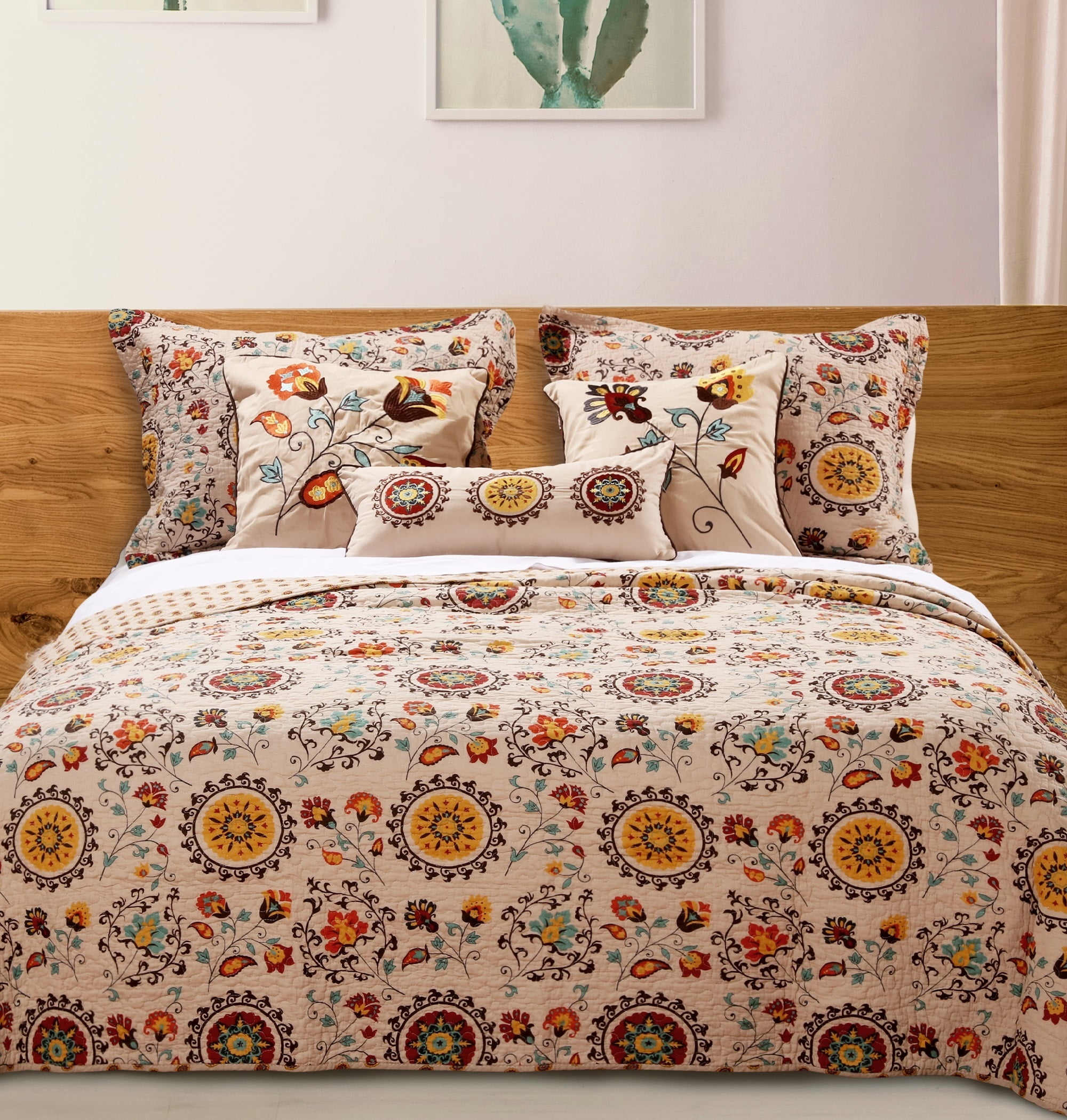 Global Trends Alta Reversible Quilt Bonus Set With Decorative