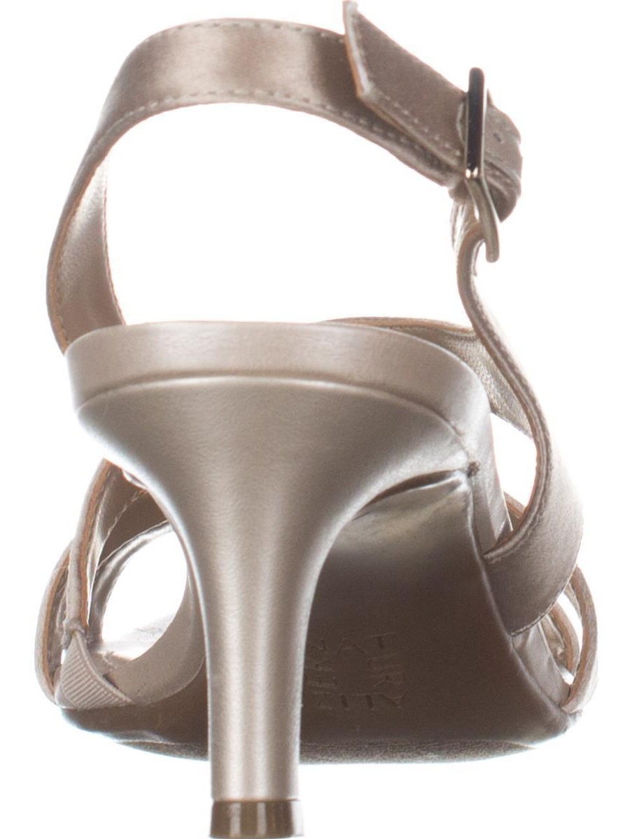 taimi sandal naturalizer