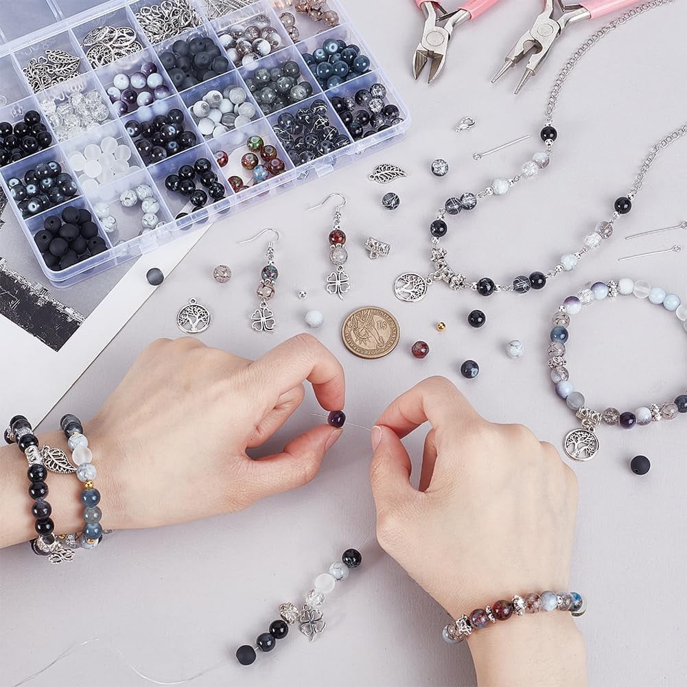 840pcs Bracelet Making Kit Black White Glass Beads Set 8mm Stone Beads Punk Style Spacers Charms Assorted Bead for Bracelet Necklace Jewellery Making DIY Crafts