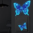 thumbnail image 3 of Adhesivo de pared adhesivo luminoso para pared mariposa azul decoración de pared del dormitorio y salón, 3 of 7
