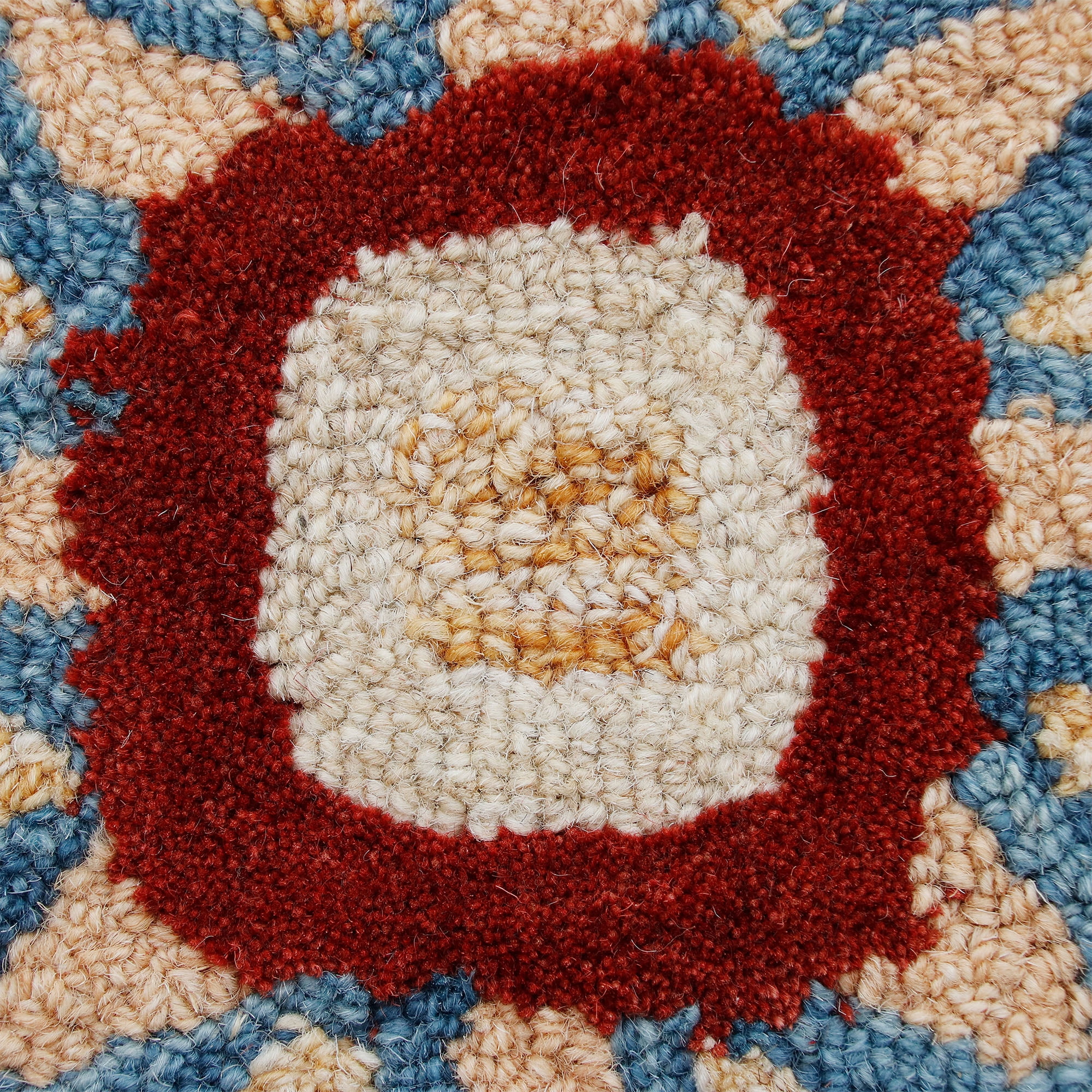 Elm & Oak Clio 7'3" Round Beige/Blue Medallion Handmade Wool Indoor Area Rug