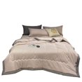 thumbnail image 1 of Couverture Froide Absorbant la Chaleur du Corps pour les Dormeurs Chauds, 1 of 5
