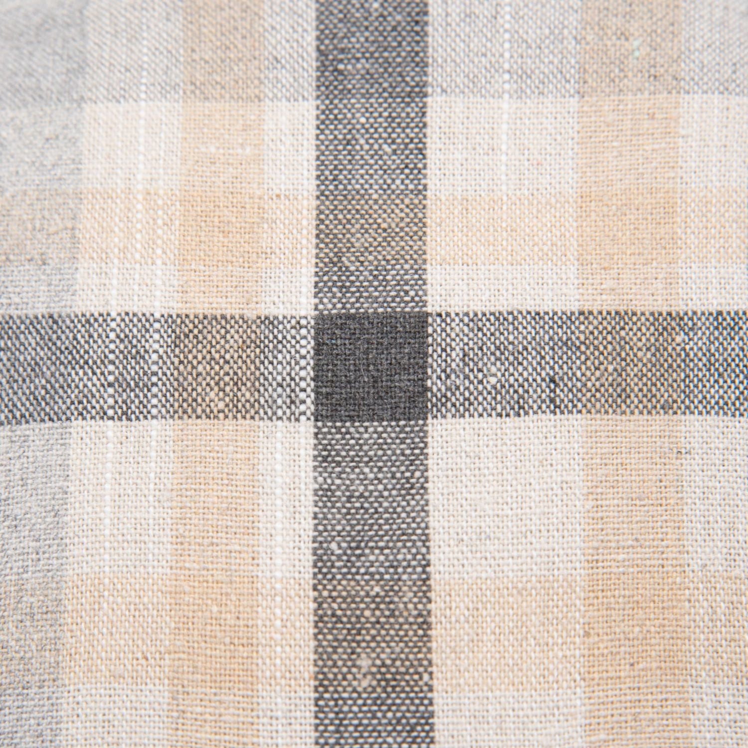 Hometrends 2-pack chairpads, 15"x15", tufted construction, Chair pad. Pack of 2