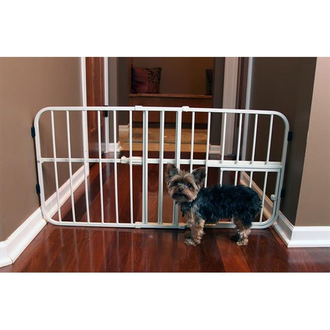 Carlson 0618DS Step Over Small Expandable Metal Pet Gate, Beige