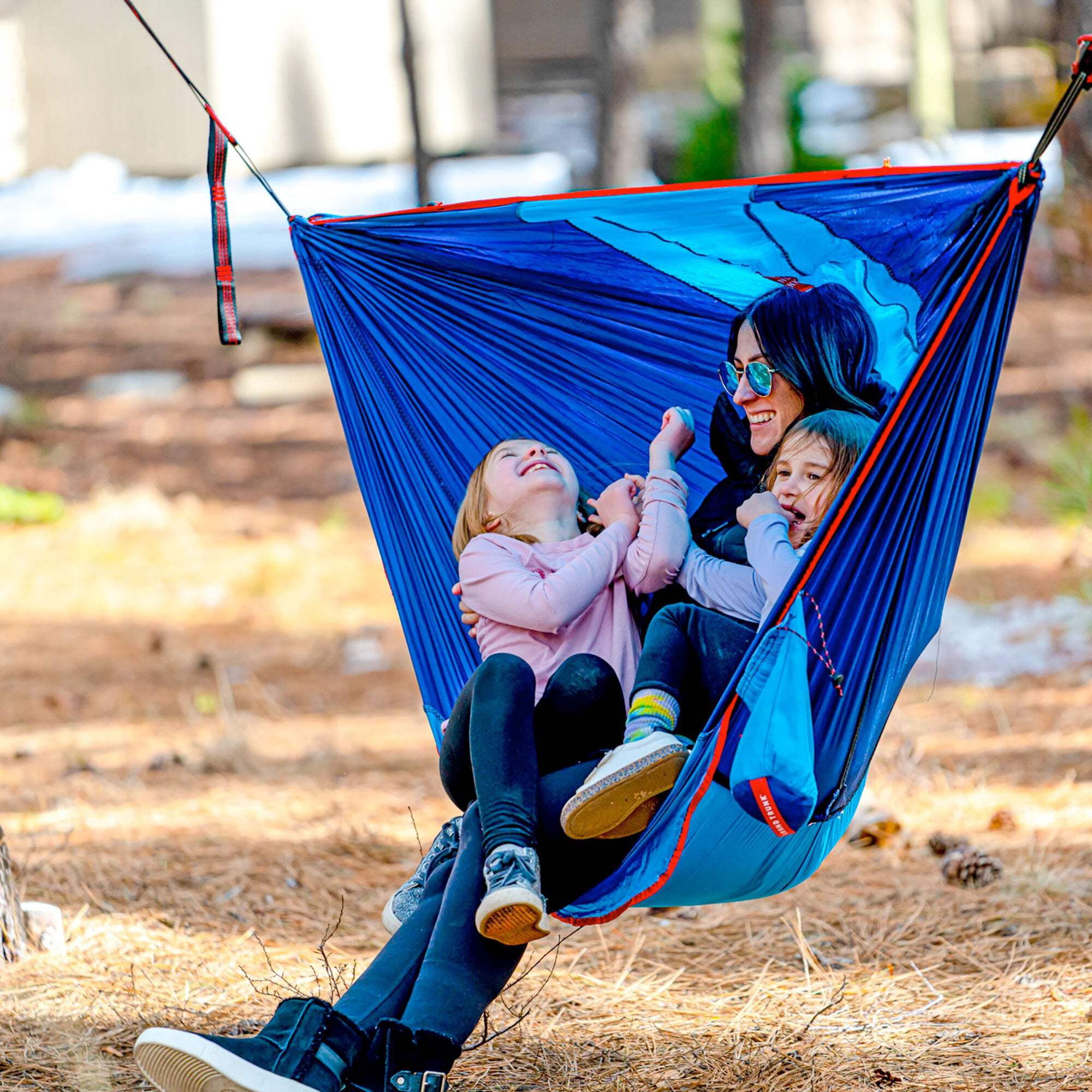 Grand Trunk ROVR Hanging Chair – Lightweight Hammock Chair with Suspension Straps & Carabiners, Upright Sitting Design for Camping, Hiking & Travel