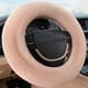 thumbnail image 1 of Funda para volante de coche con decoración suave, cálida y antideslizante. Protector universal para volantes de 14 a 15 pulgadas., 1 of 9