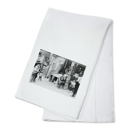 Festival in Little Italy Photograph (100% Cotton Kitchen