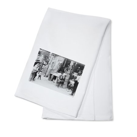 Fine Italian Linen - Festival in Little Italy Photograph (100% Cotton Kitchen Towel)