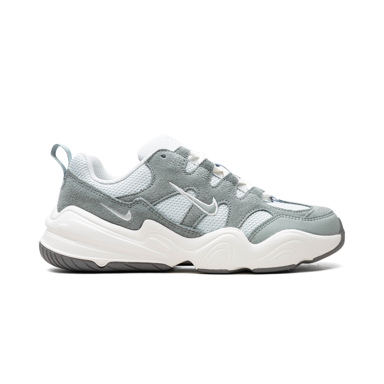 nike tech hera dark green womens nike shoes